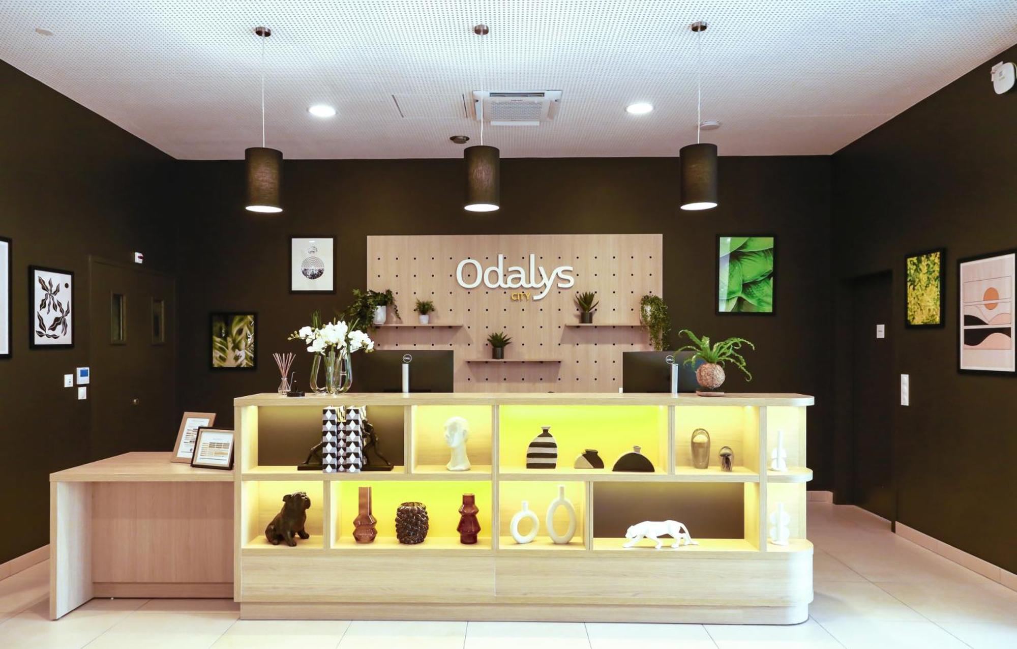 Appart Hotel Odalys City Angers Centre Gare Екстериор снимка